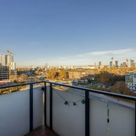 Sloneczny Z Pieknym Widokiem Klimatyzacja Renters Warsaw