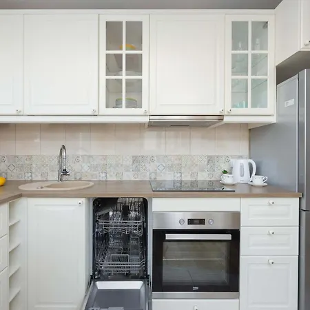 Sloneczny Z Pieknym Widokiem Klimatyzacja Renters Apartment